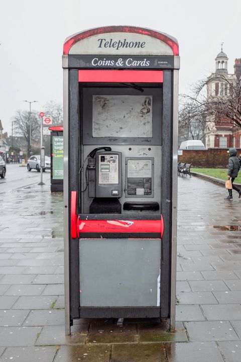 See the alive version of this phonebox